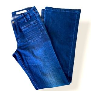 Pilcro and the Leather Press Jeans. Size 30 Tall